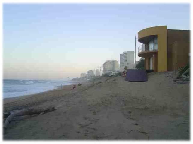 Beachfront Luxury @ Umhlanga เดอร์บัน ภายนอก รูปภาพ